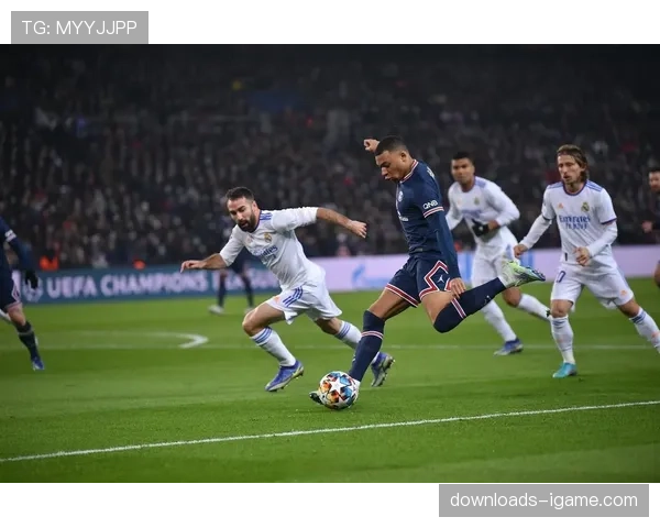 姆巴佩于王子公园上演长途奔袭,一条龙破门点燃全场 姆巴佩于王子公园上演长途奔袭,一条龙破门点燃全场