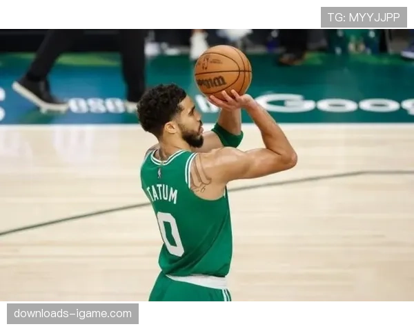 恩德里克谈定位球配合：与队友默契训练提升进攻效率